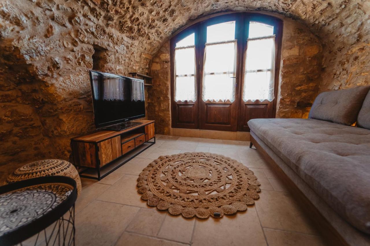 Viaradika Kythera Secrets Suites מראה חיצוני תמונה